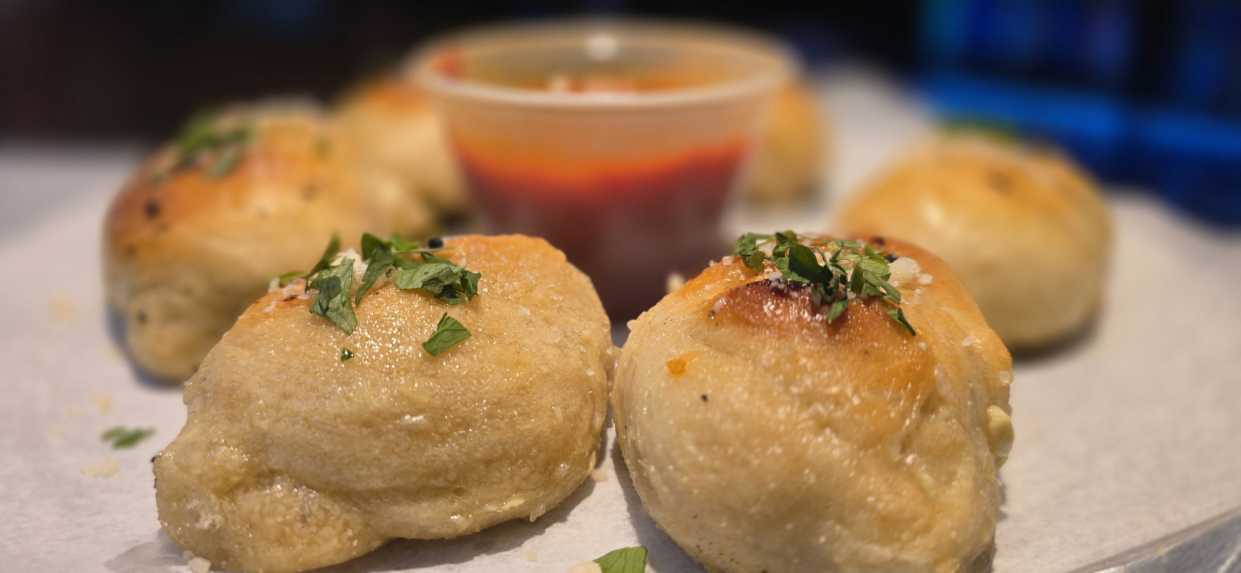 Garlic Knots.