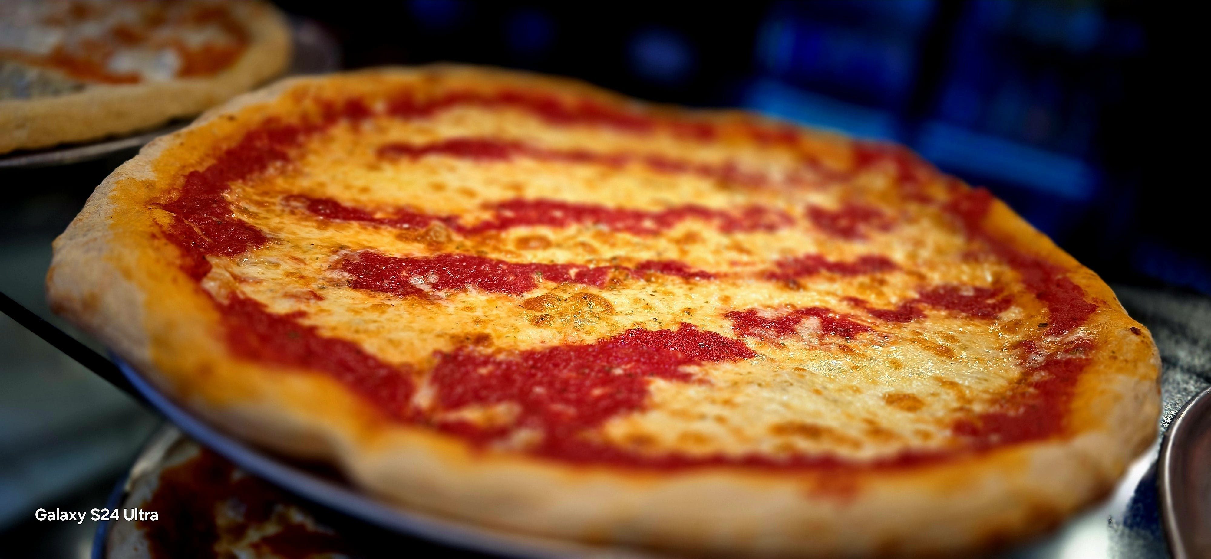Cheese Pizza.